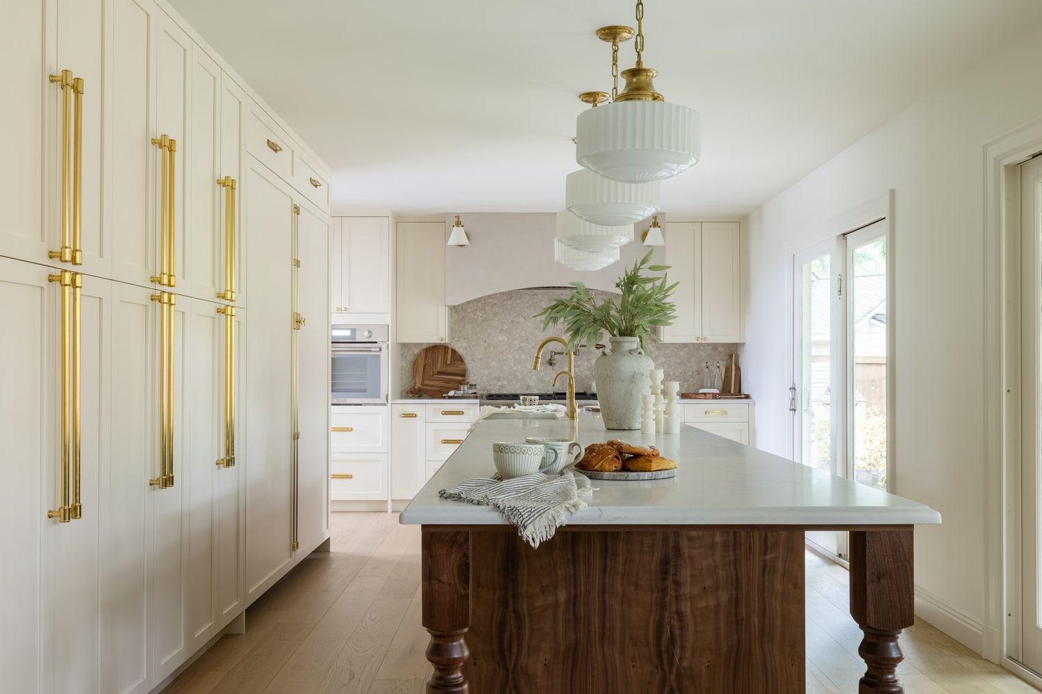The Strauss Residence: Traditional Detail, Working Hard